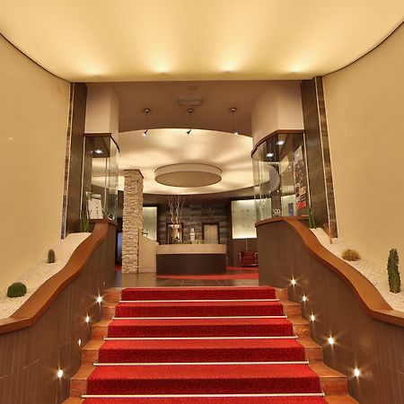 Best Western Gorizia Palace Exterior photo