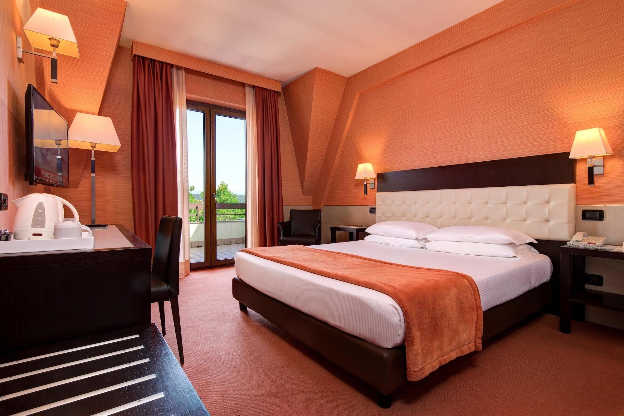 Best Western Gorizia Palace Exterior photo
