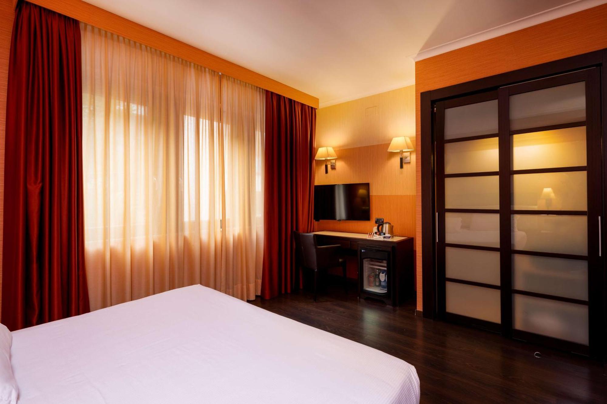 Best Western Gorizia Palace Exterior photo