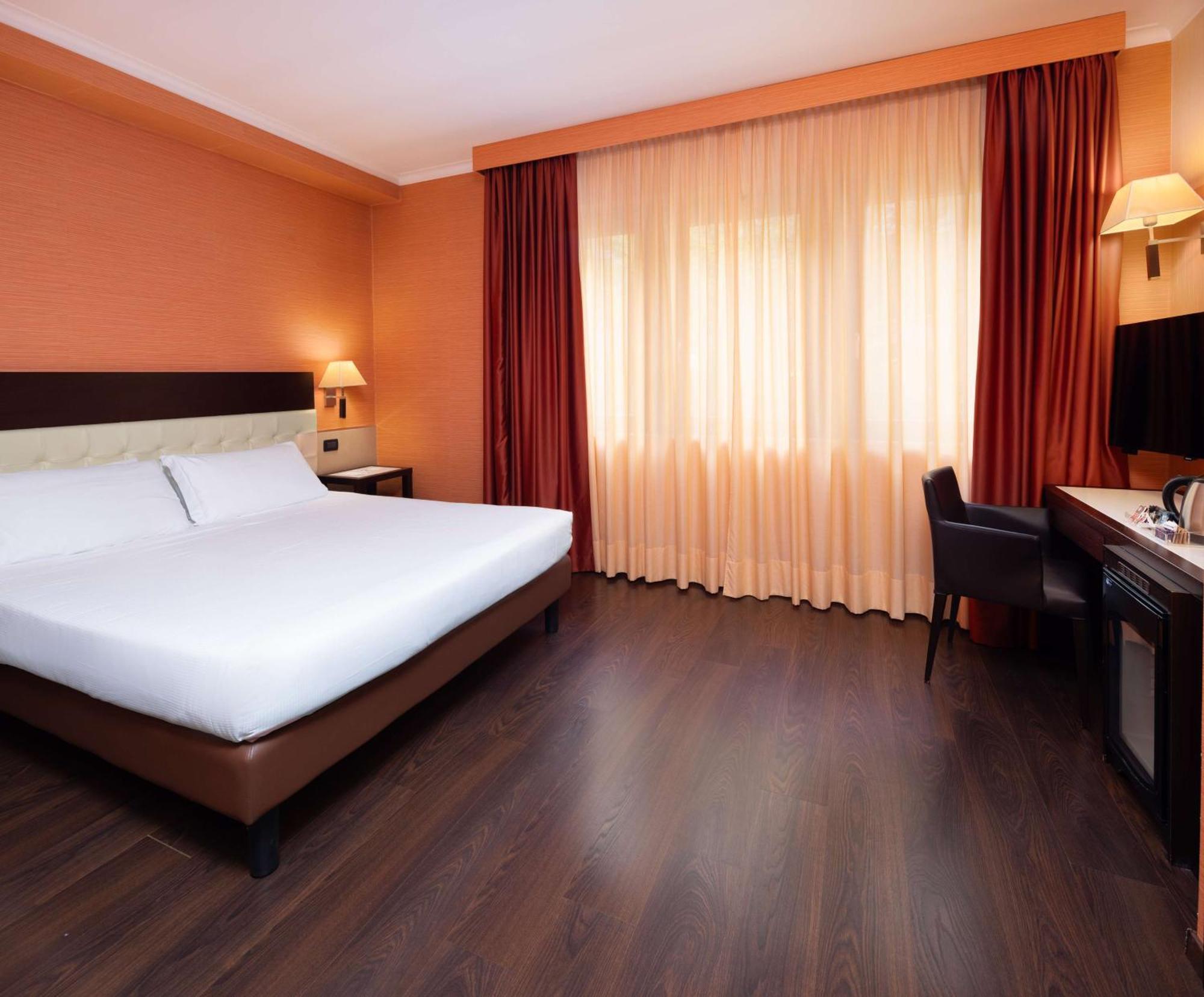 Best Western Gorizia Palace Exterior photo