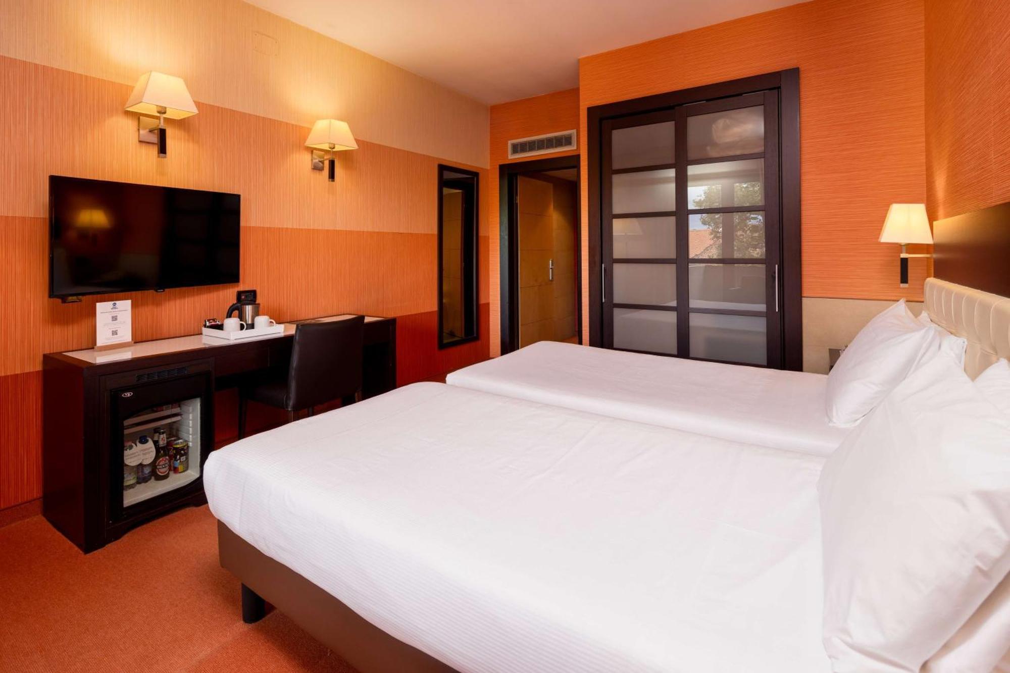 Best Western Gorizia Palace Exterior photo