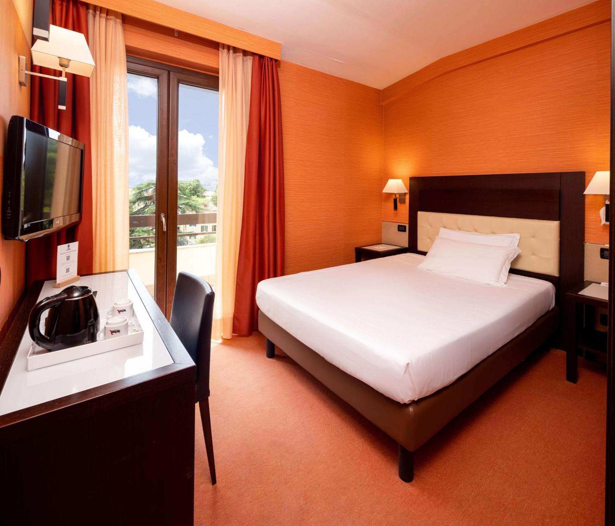 Best Western Gorizia Palace Exterior photo